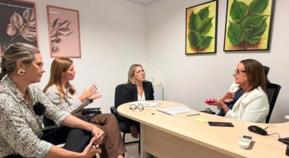 Curso profissionalizante Prefeitura e MPPB firmam parceria para qualificar mulheres em situa&ccedil;&atilde;o de vulnerabilidade e viol&ecirc;ncia dom&eacute;stica