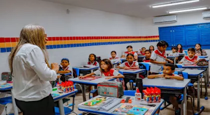 Escola Nazinha Barbosa - Prefeitura entrega 39ª unidade de ensino totalmente requalificada 