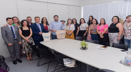 Secretário de Educação Wilson Filho recebe cônsul-geral da Argentina e avalia ampliação do programa Conexão Mundo