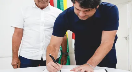 Gestão - Cícero Lucena participa de reunião da FNP e transmite cargo para cumprir missão oficial na Holanda